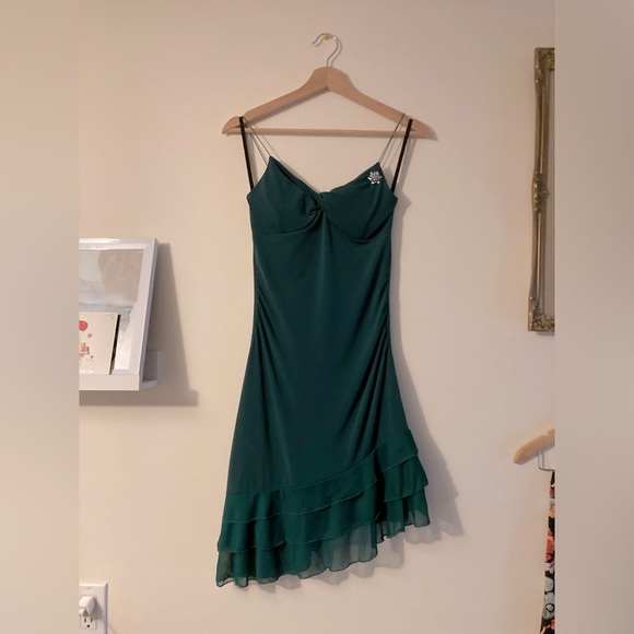 Ruby Rox Vintage Emerald Green Ruffle Hem Spaghetti Strap Mini Dress Size Small - Picture 2 of 8